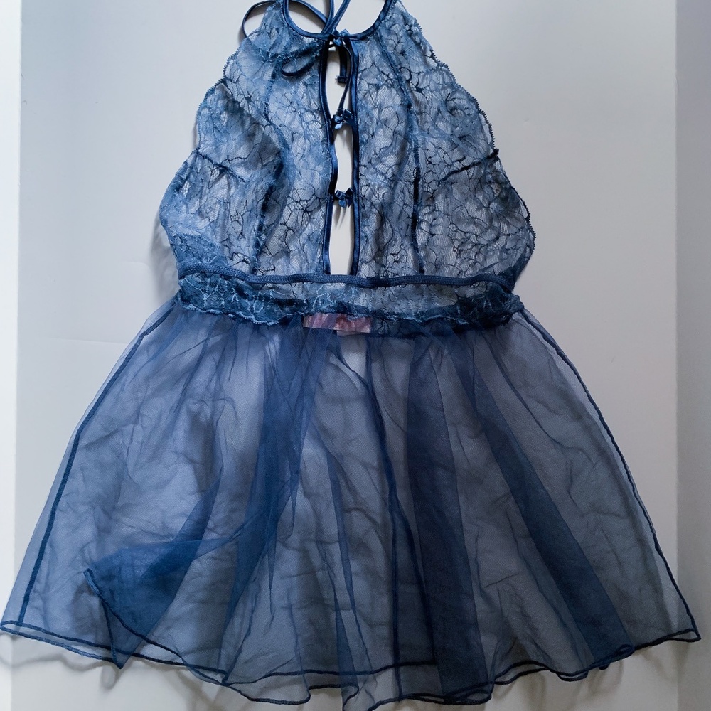 Victoria's Secret Blue Lace Open-Back Babydoll Lingerie | Medium